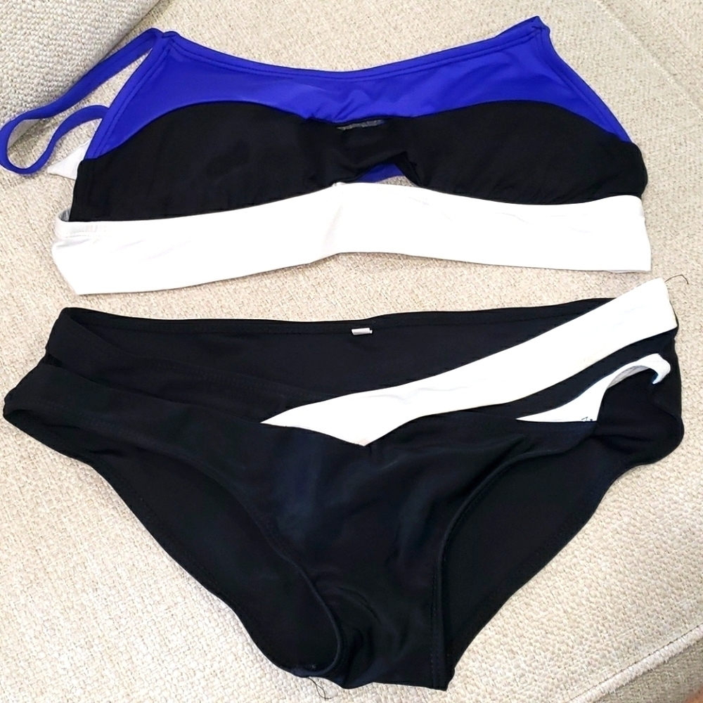 Shade and shore black and white bikini